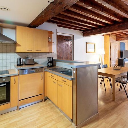 Appartement Le Saint Jean à Crémieu Extérieur photo