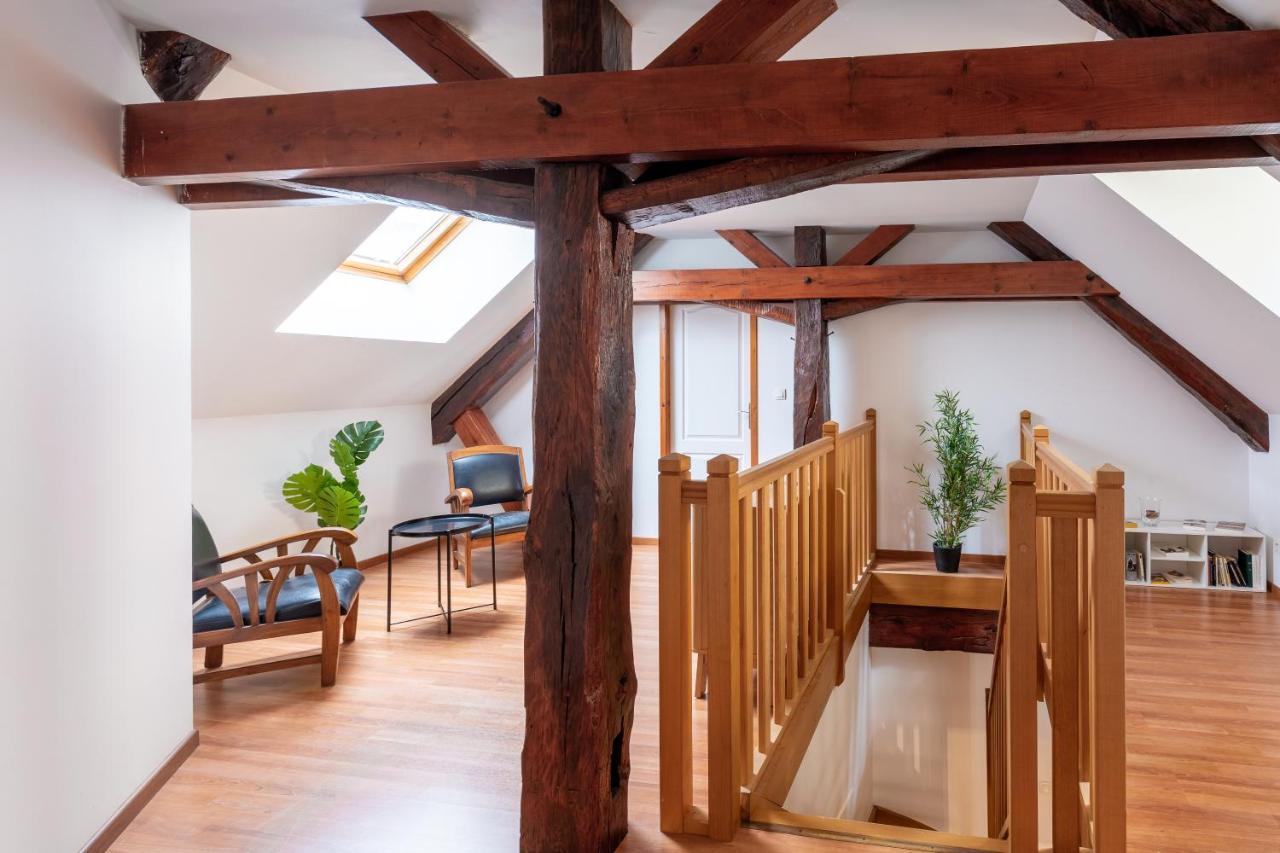 Appartement Le Saint Jean à Crémieu Extérieur photo
