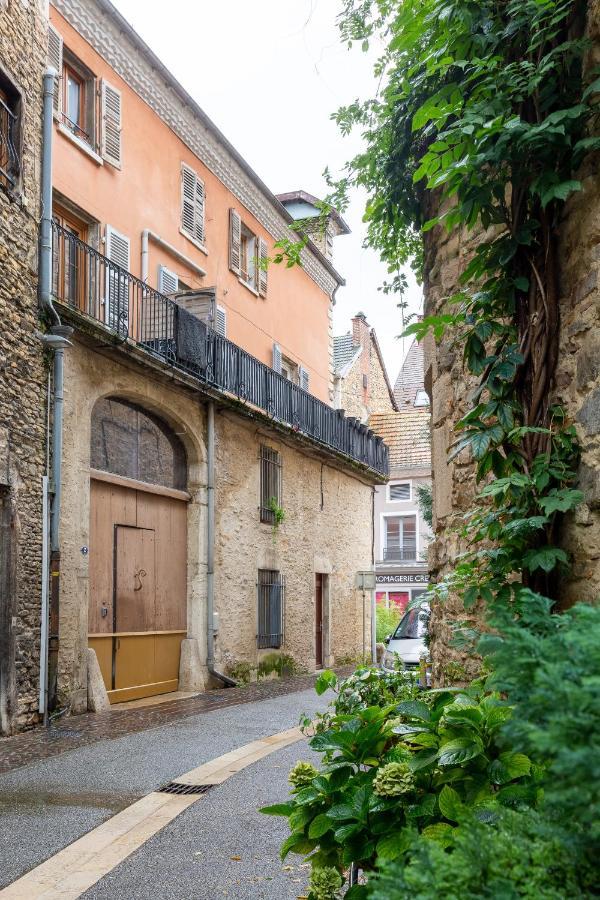 Appartement Le Saint Jean à Crémieu Extérieur photo